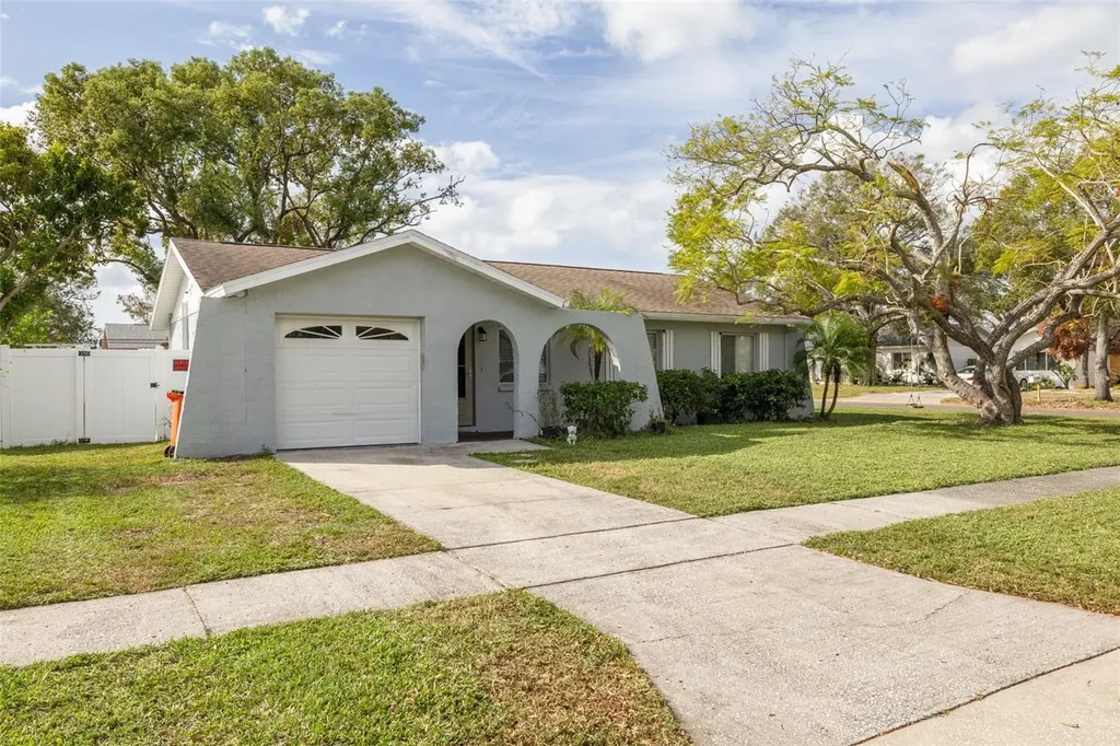 12520 Cumberland Drive Largo FL 33773