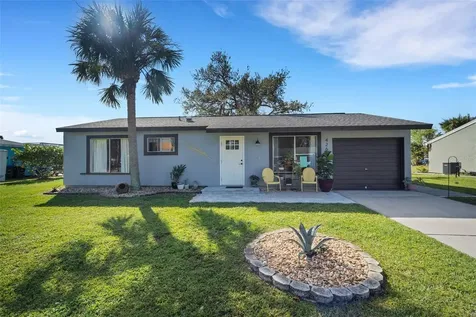 4261 Hartsook Avenue North Port FL 34287