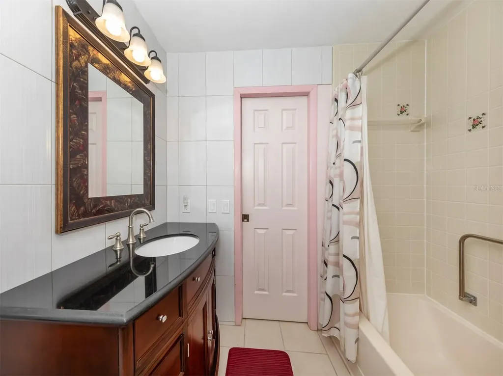 628 La Jolla Circle North Port FL 34287