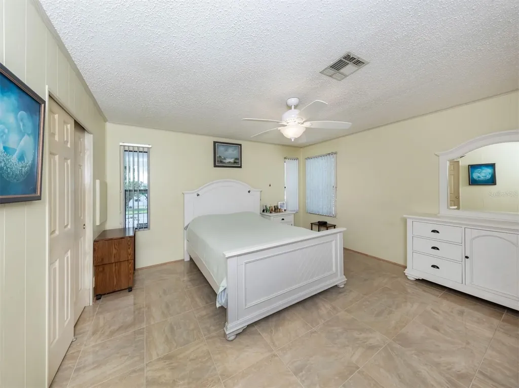 628 La Jolla Circle North Port FL 34287