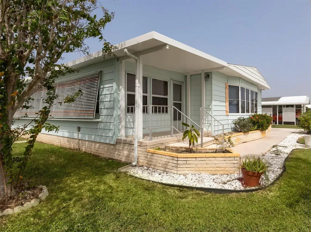 628 La Jolla Circle North Port FL 34287