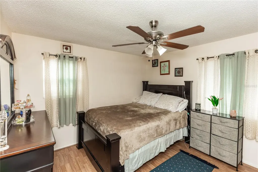 1230 8th Avenue Deland FL 32724