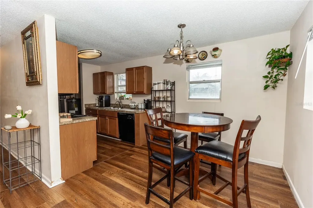1230 8th Avenue Deland FL 32724