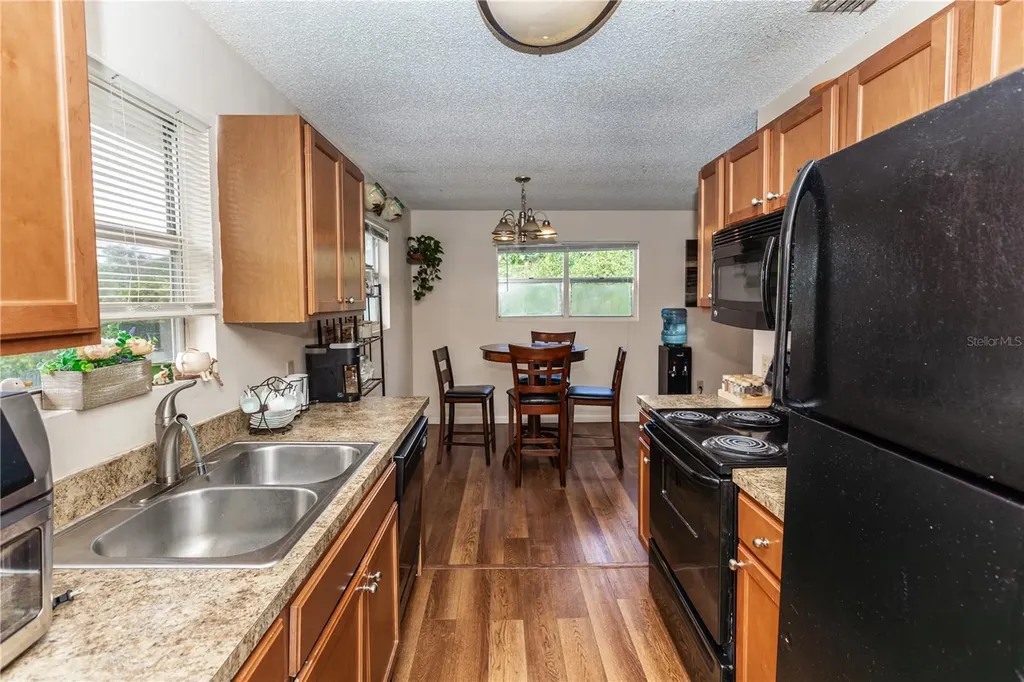 1230 8th Avenue Deland FL 32724