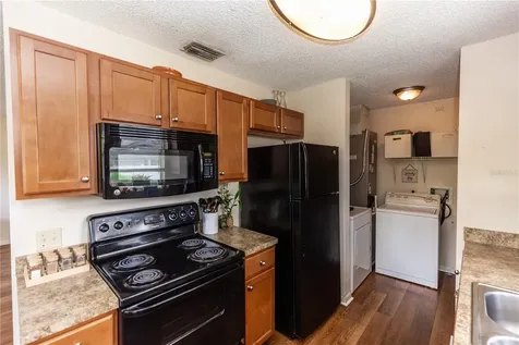 1230 8th Avenue Deland FL 32724