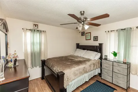 1230 8th Avenue Deland FL 32724
