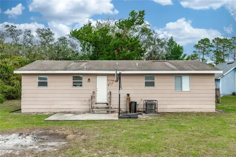 1230 8th Avenue Deland FL 32724