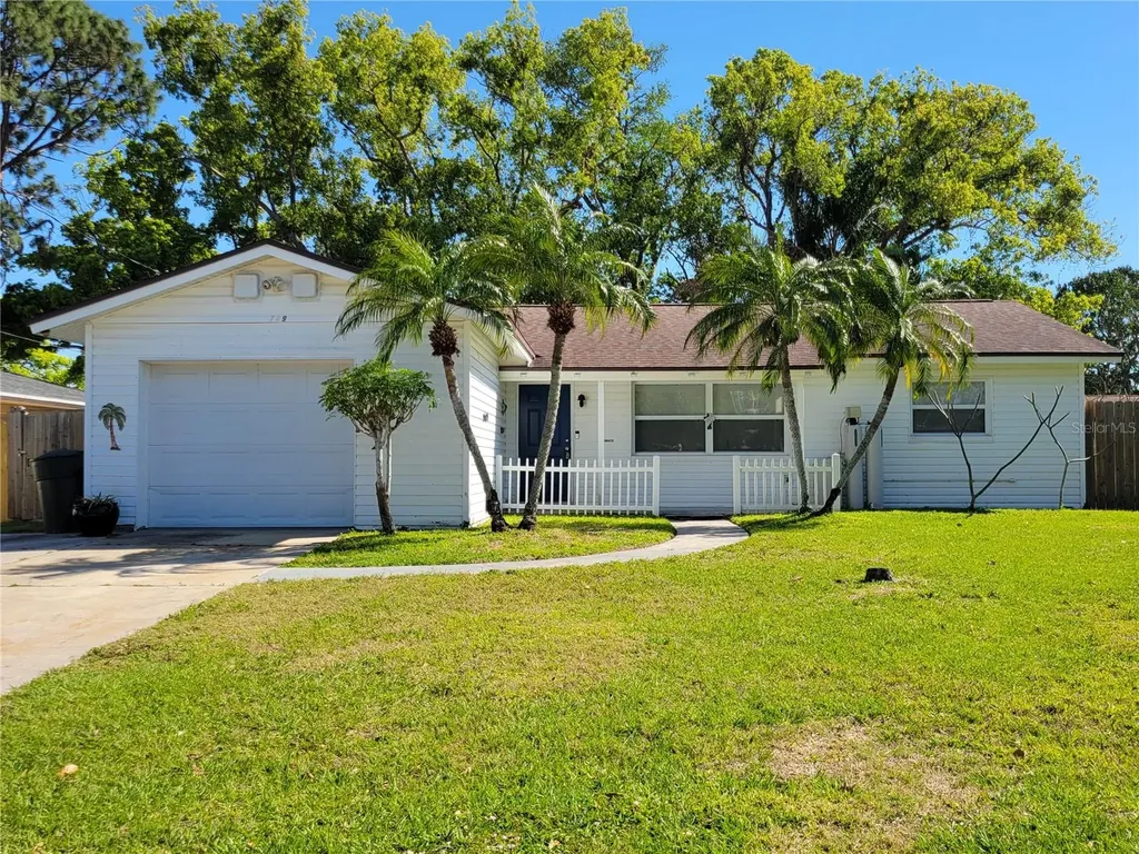 789 San Salvador Drive Dunedin FL 34698