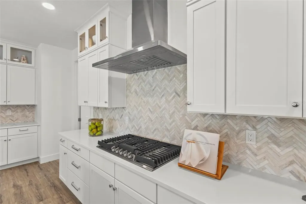 217 S Shade Avenue Sarasota FL 34237