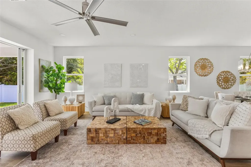 217 S Shade Avenue Sarasota FL 34237