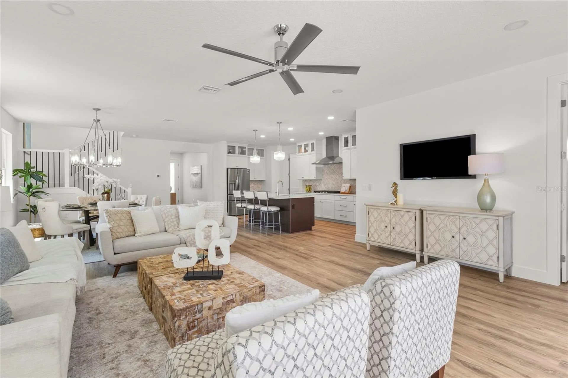 217 S Shade Avenue Sarasota FL 34237