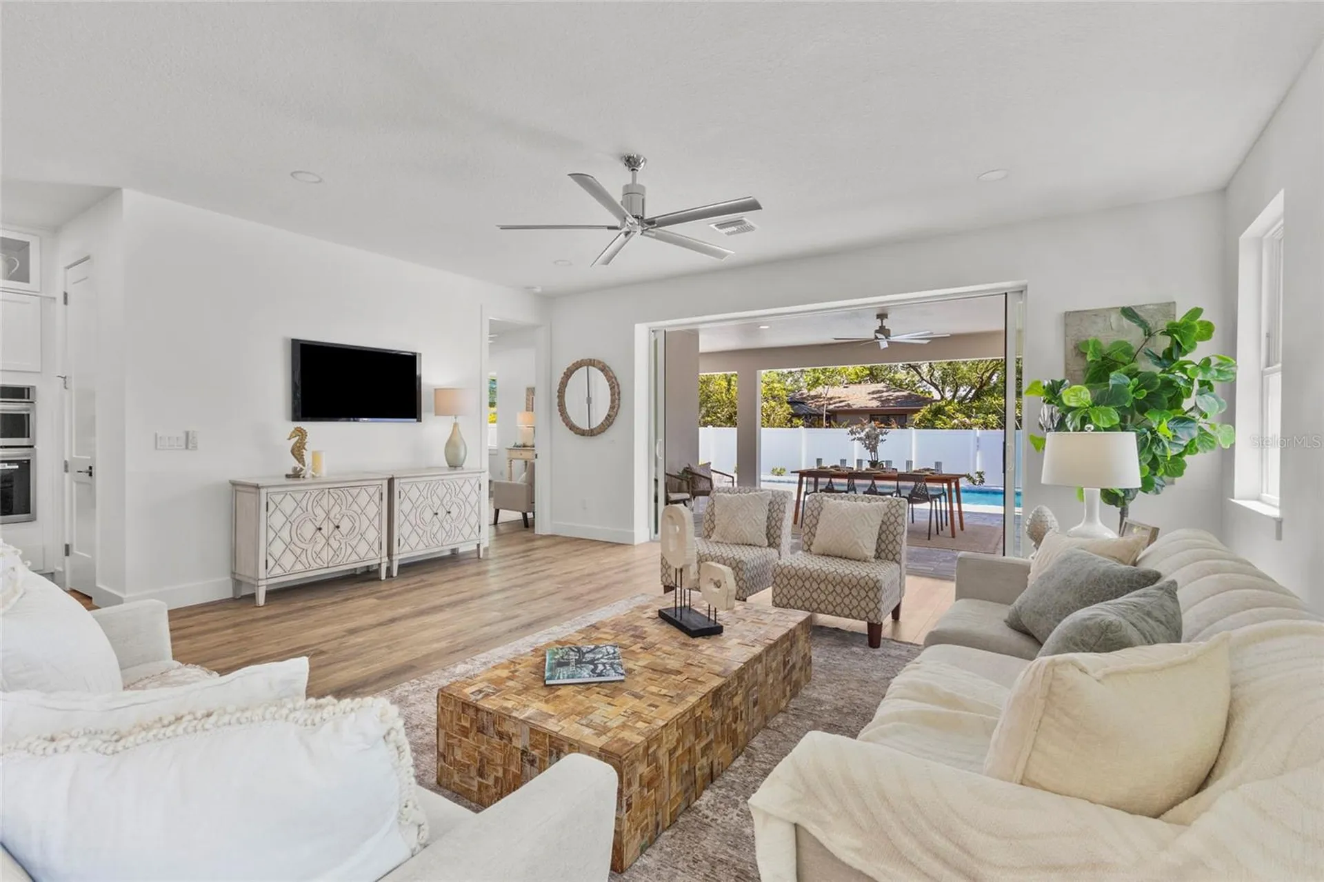 217 S Shade Avenue Sarasota FL 34237