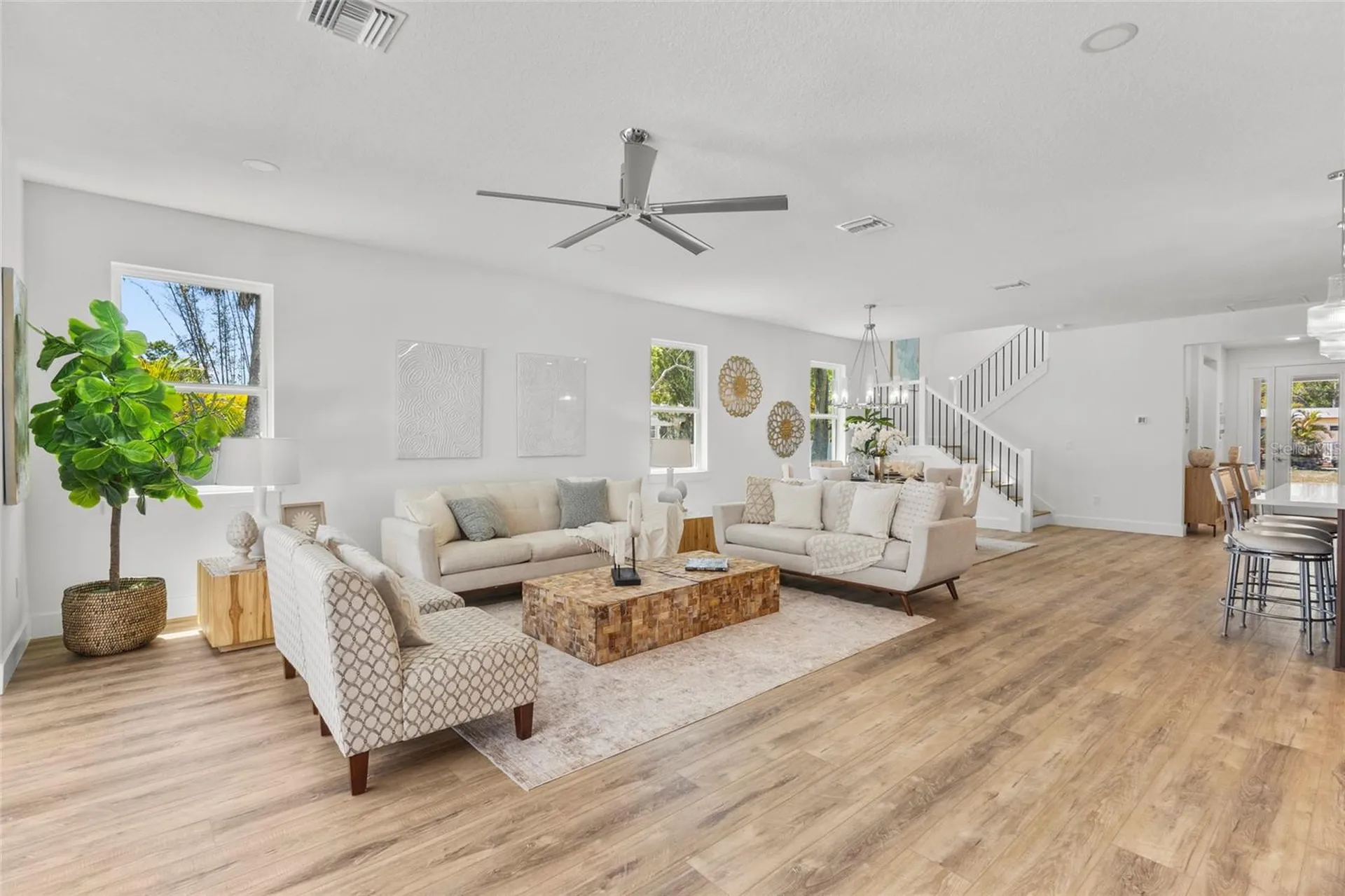 217 S Shade Avenue Sarasota FL 34237