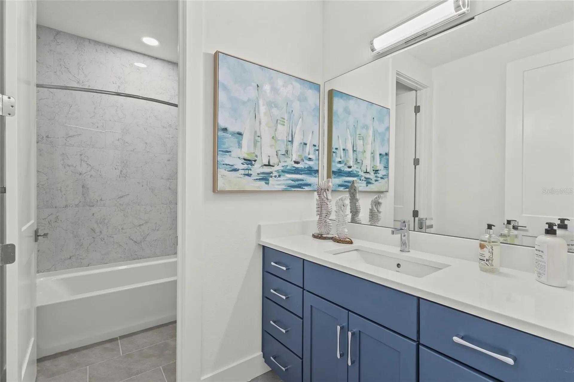 217 S Shade Avenue Sarasota FL 34237