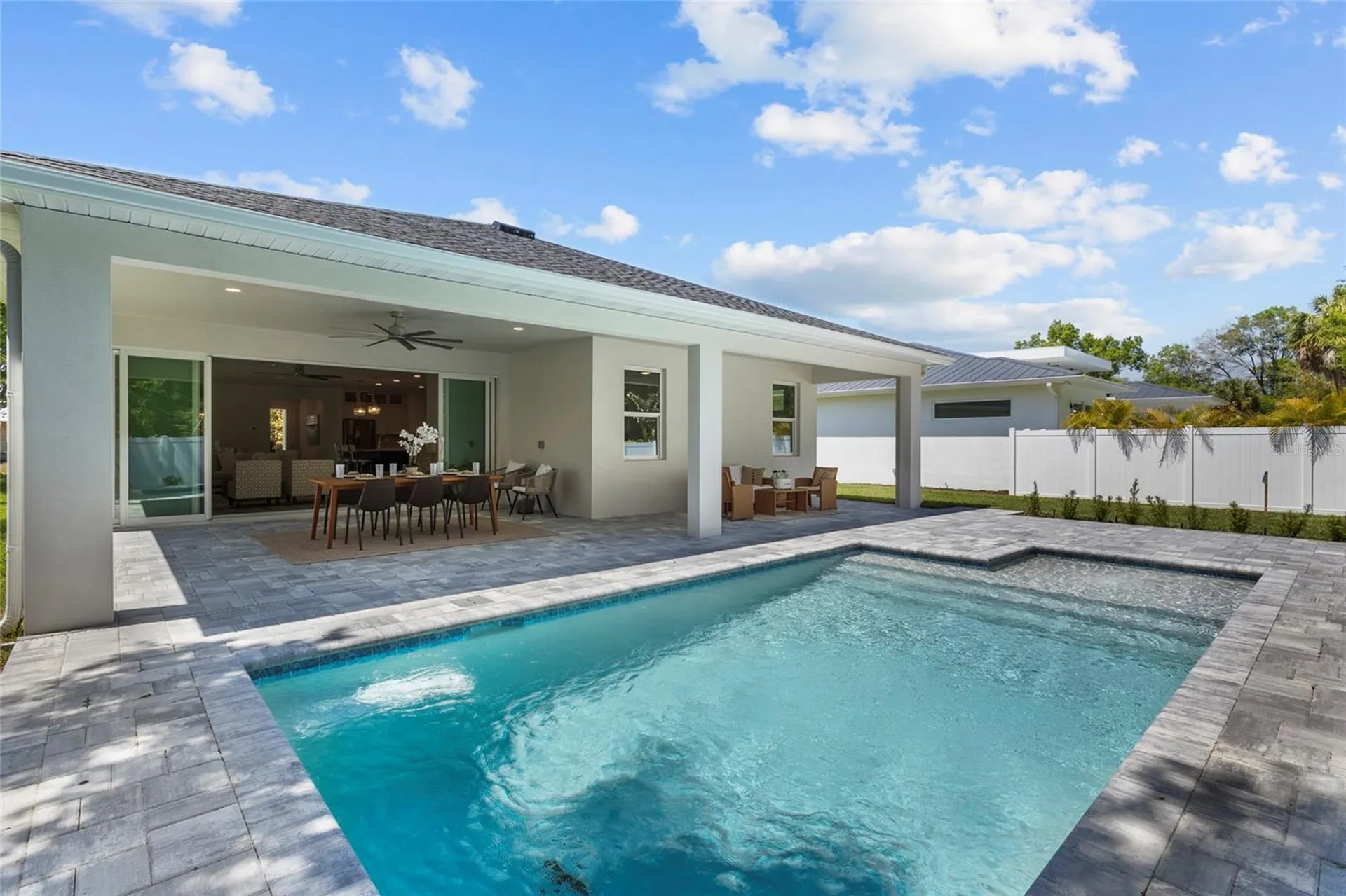 217 S Shade Avenue Sarasota FL 34237