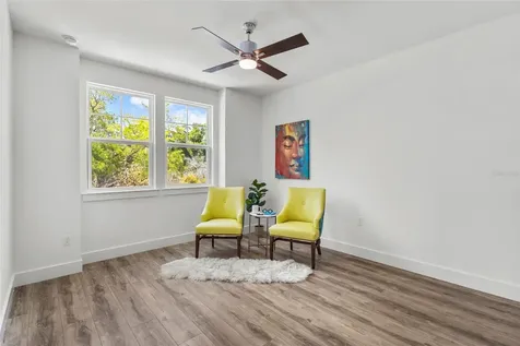 217 S Shade Avenue Sarasota FL 34237