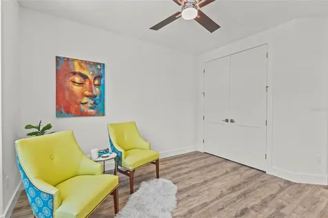 217 S Shade Avenue Sarasota FL 34237