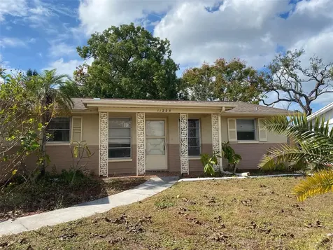 11225 Snyder Avenue Port Richey FL 34668