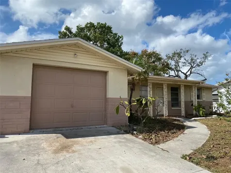 11225 Snyder Avenue Port Richey FL 34668