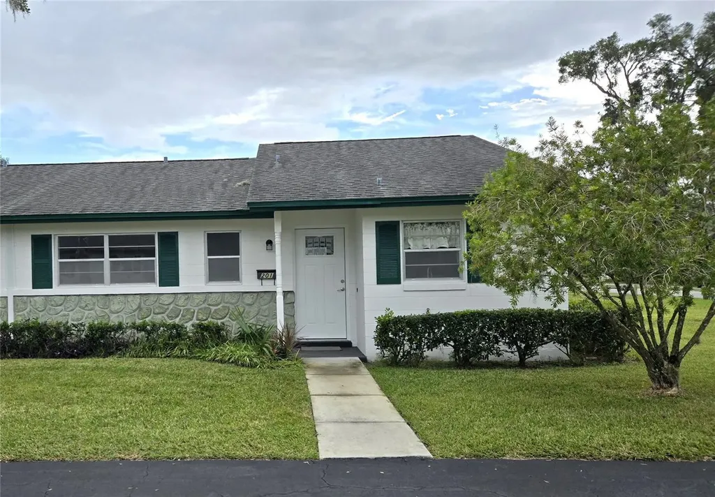 201 N Hill Avenue Deland FL 32724