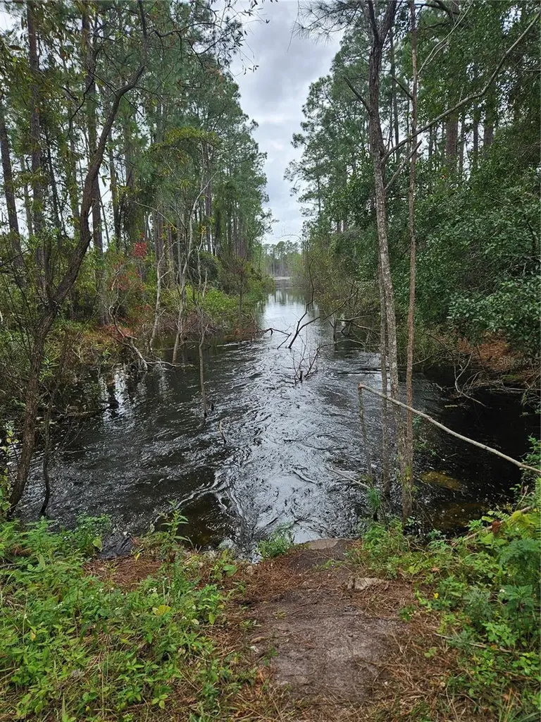 Deltona FL 32738