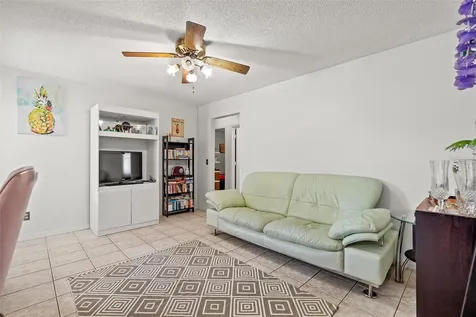 959 Loma Bonita Drive Davenport FL 33837
