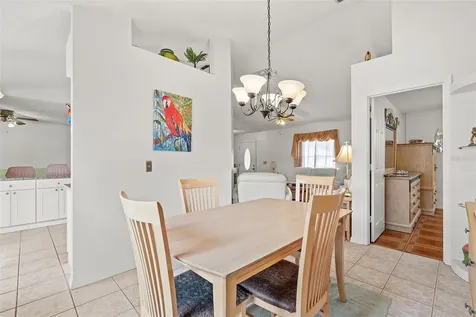 959 Loma Bonita Drive Davenport FL 33837