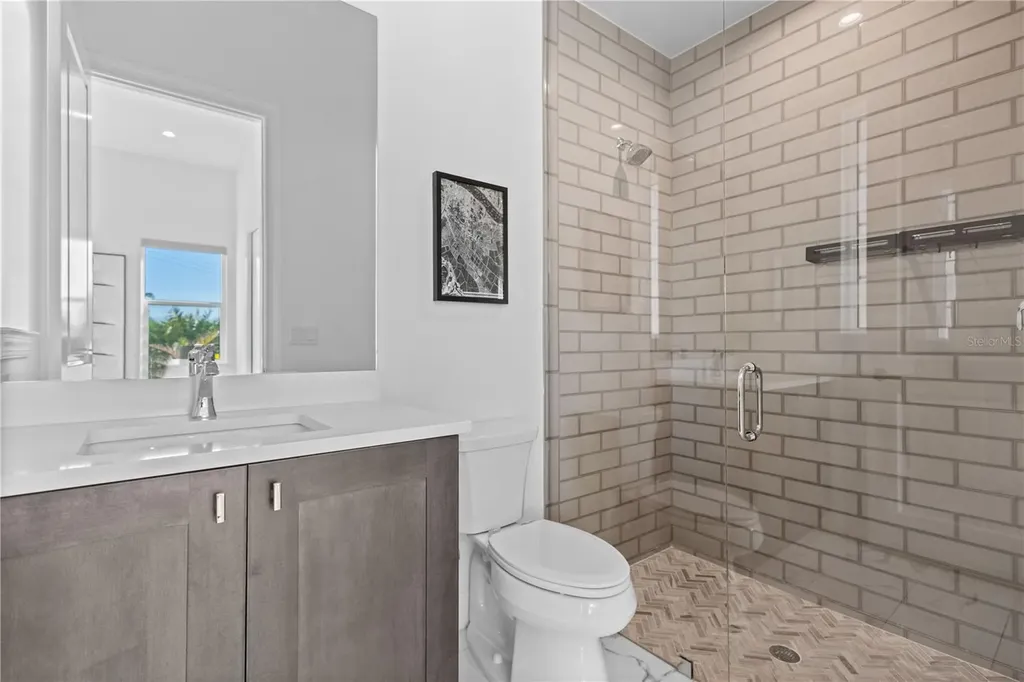 5910 Gulf Of Mexico Drive Longboat Key FL 34228