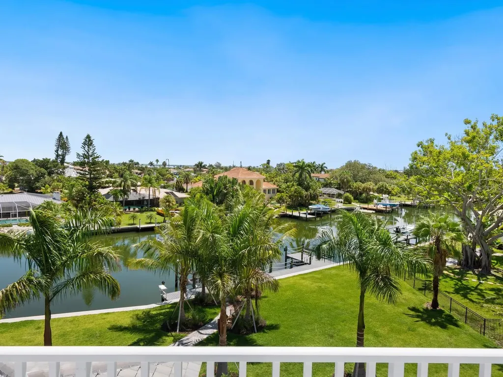 5910 Gulf Of Mexico Drive Longboat Key FL 34228