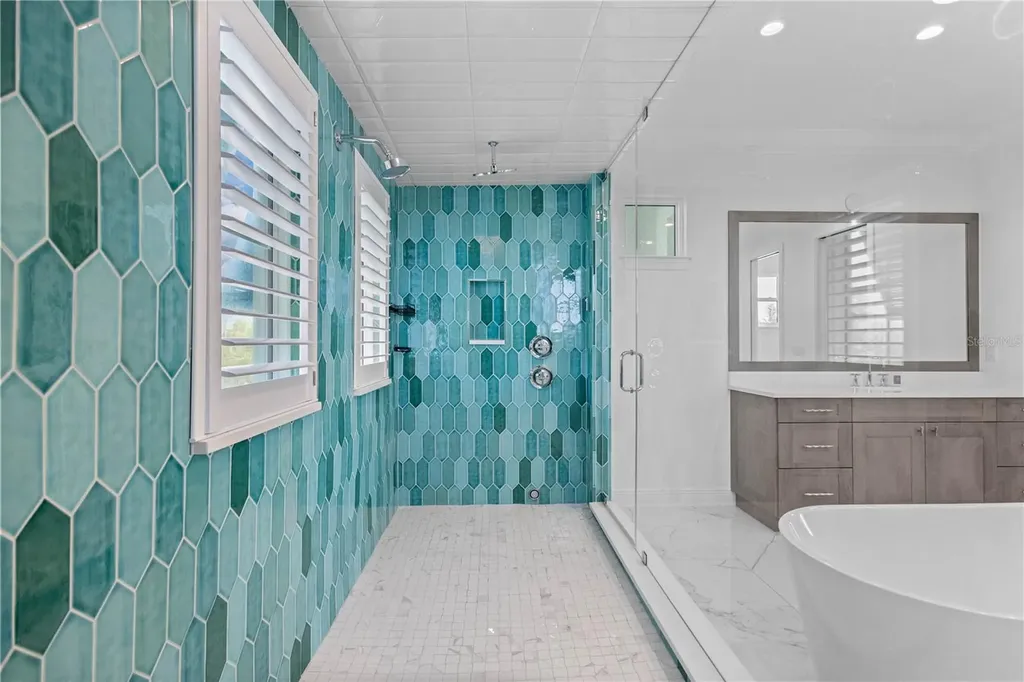5910 Gulf Of Mexico Drive Longboat Key FL 34228