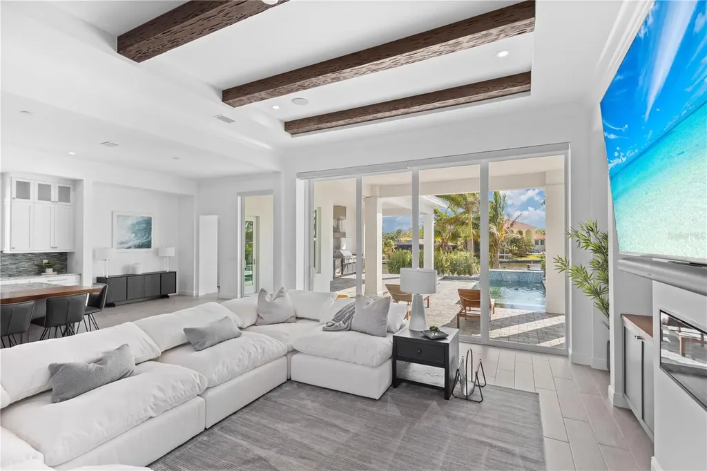 5910 Gulf Of Mexico Drive Longboat Key FL 34228