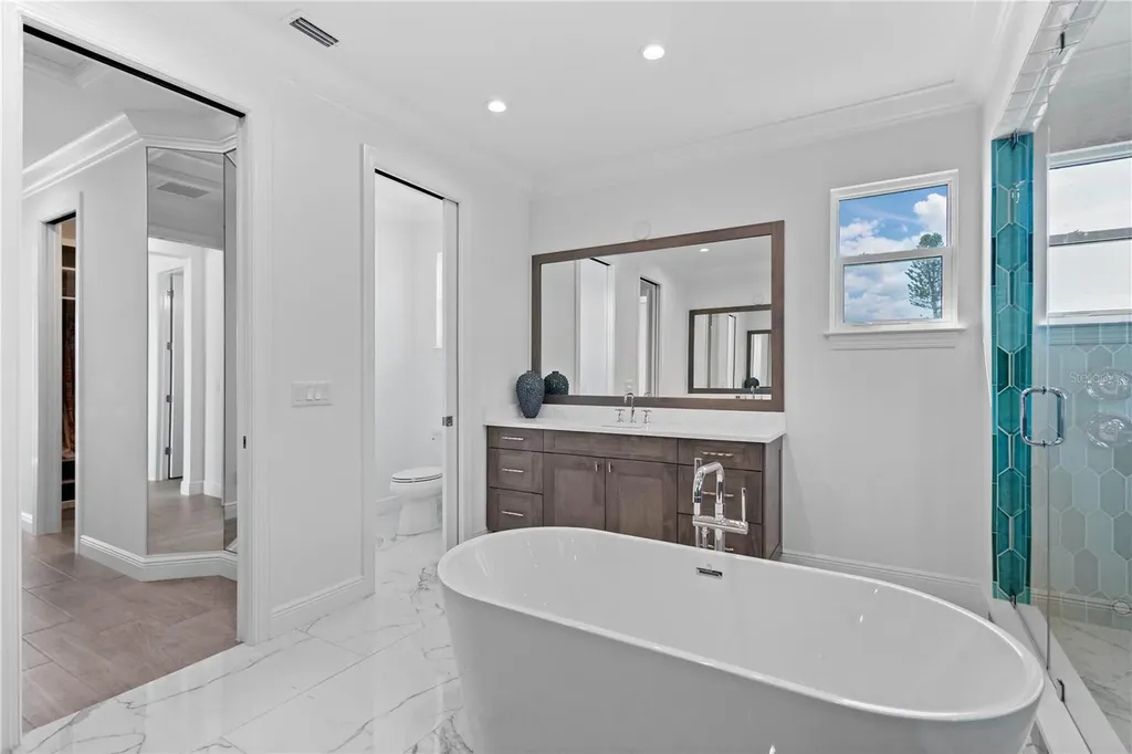 5910 Gulf Of Mexico Drive Longboat Key FL 34228