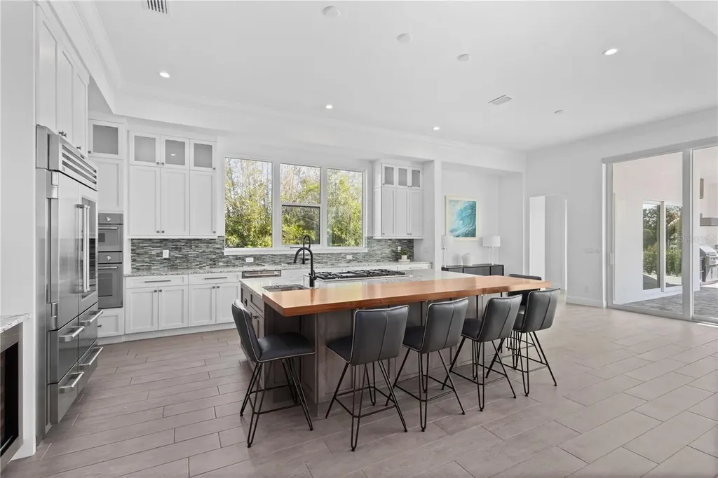 5910 Gulf Of Mexico Drive Longboat Key FL 34228