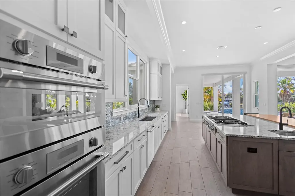 5910 Gulf Of Mexico Drive Longboat Key FL 34228