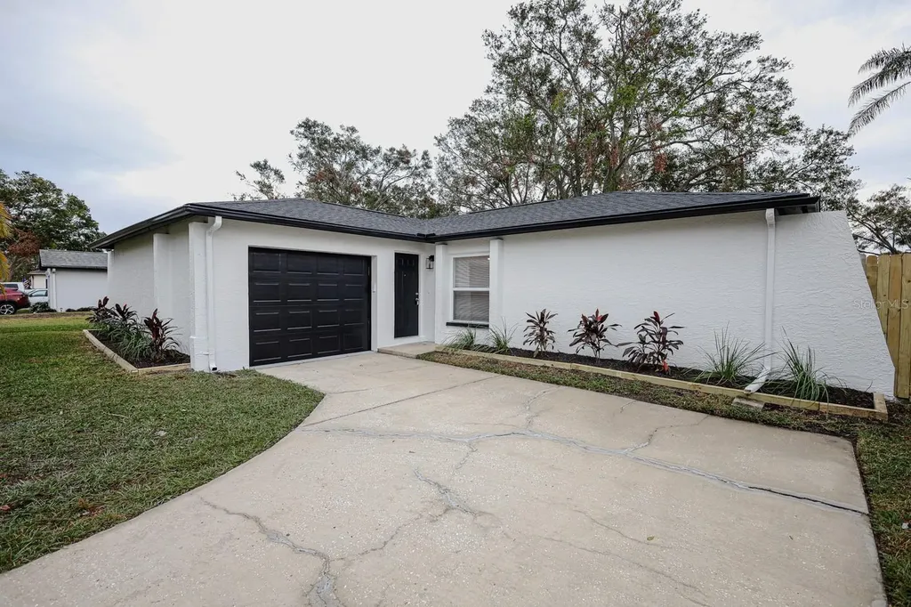 8446 Somerset Drive Largo FL 33773