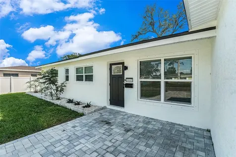 6682 32nd Avenue N St Petersburg FL 33710