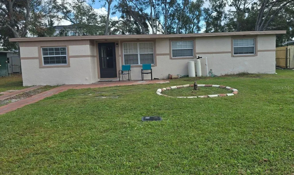 4806 S 88th Street Tampa FL 33619