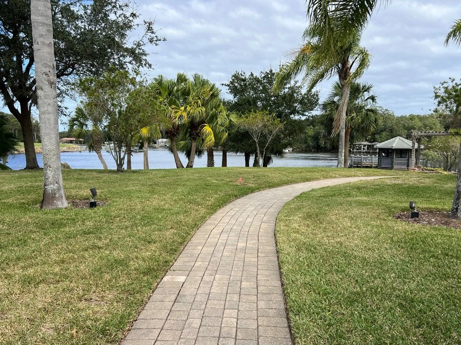 130 Longview Way N Palm Coast FL 32137