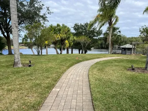 130 Longview Way N Palm Coast FL 32137