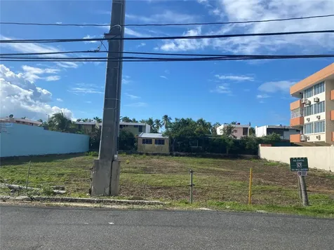 16 Ocean Drive Avenue Luquillo PR 00773