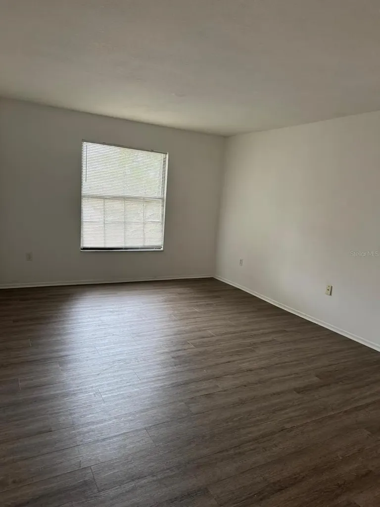 6008 Village Circle Orlando FL 32822