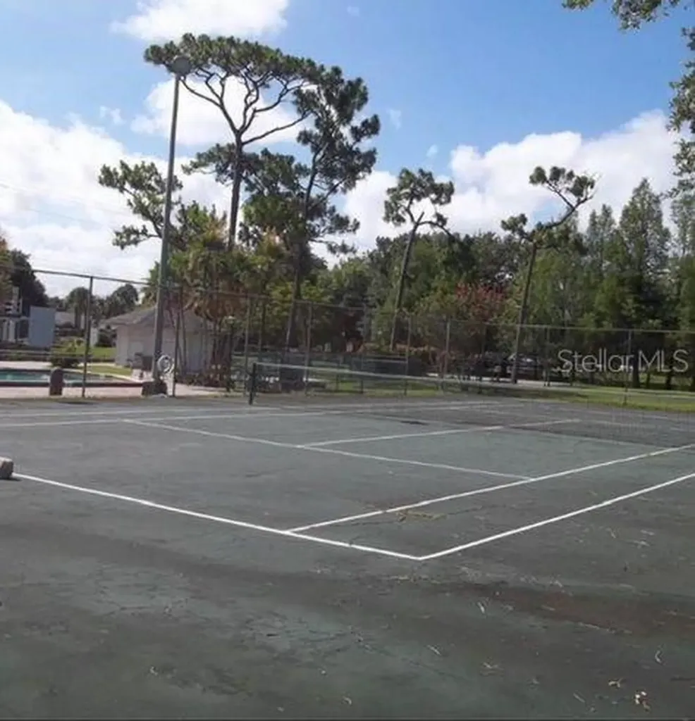 6008 Village Circle Orlando FL 32822