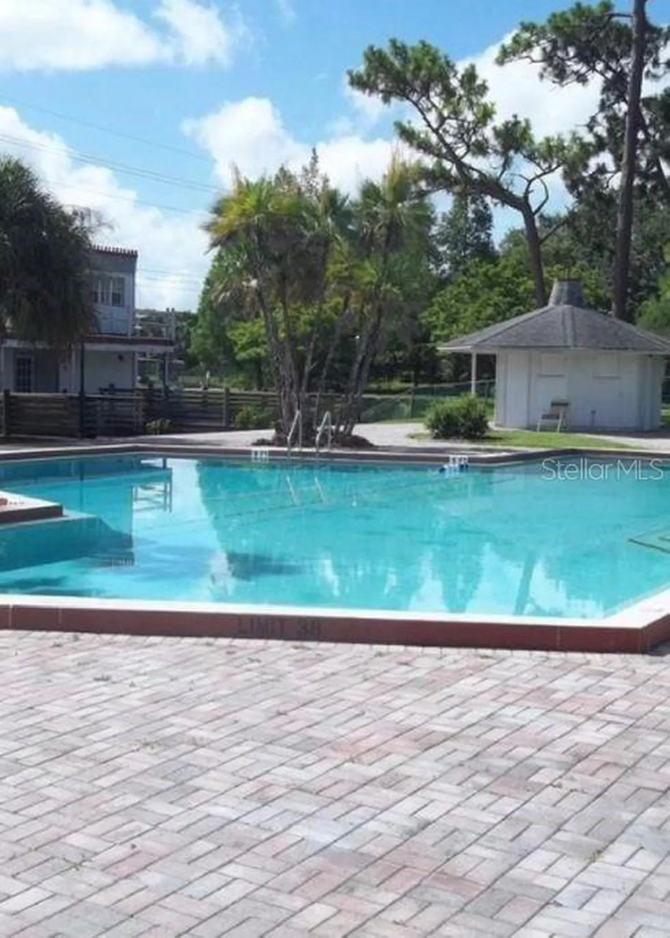 6008 Village Circle Orlando FL 32822
