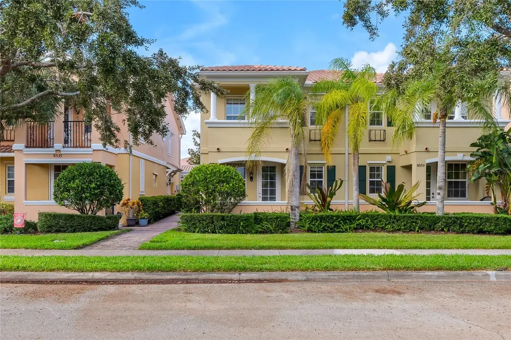 8547 Leatherleaf Lane Orlando FL 32827
