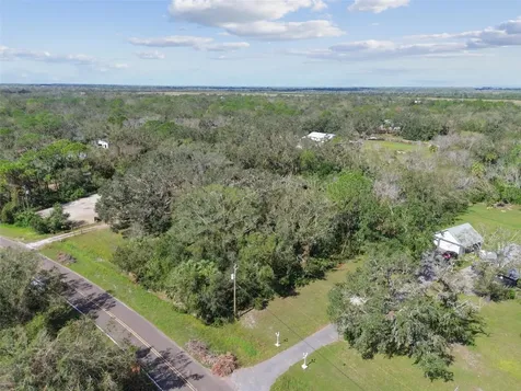 1619 Butch Cassidy Trail Wimauma FL 33598