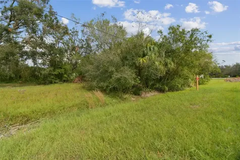 1619 Butch Cassidy Trail Wimauma FL 33598