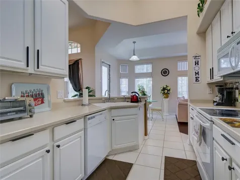 1102 Golf Course Parkway Davenport FL 33837