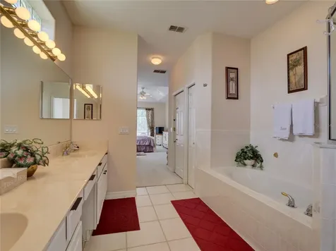 1102 Golf Course Parkway Davenport FL 33837