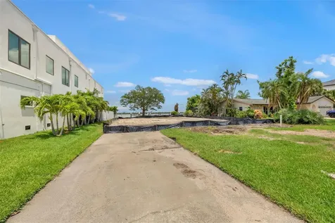 6151 Bayou Grande Boulevard NE St Petersburg FL 33703