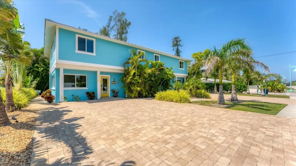 1410 Gulf Boulevard Englewood FL 34223